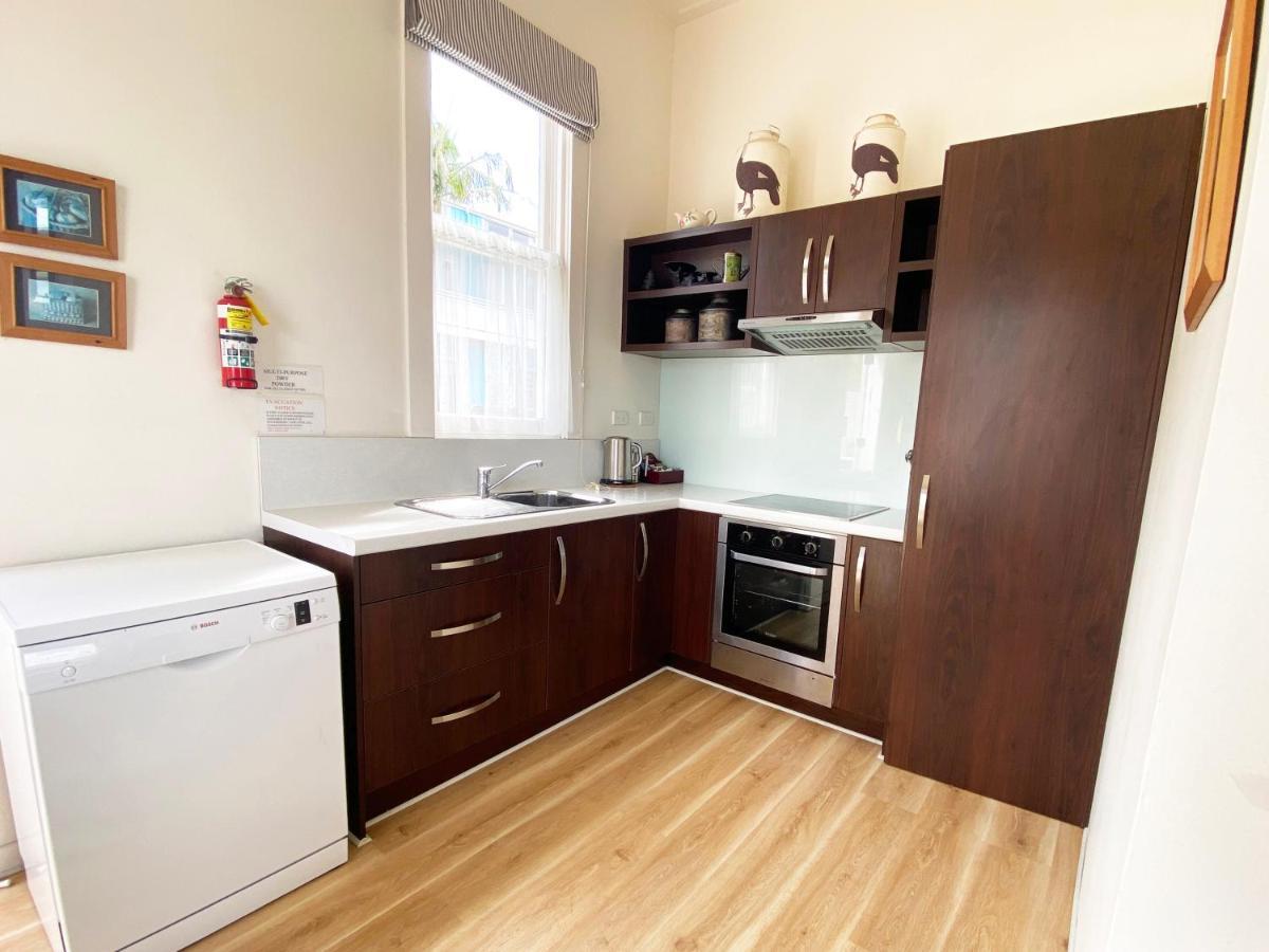 Mangonui Waterfront Apartments Екстериор снимка