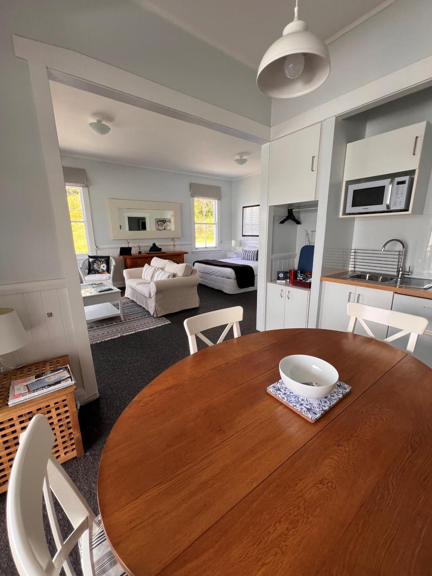 Mangonui Waterfront Apartments Екстериор снимка