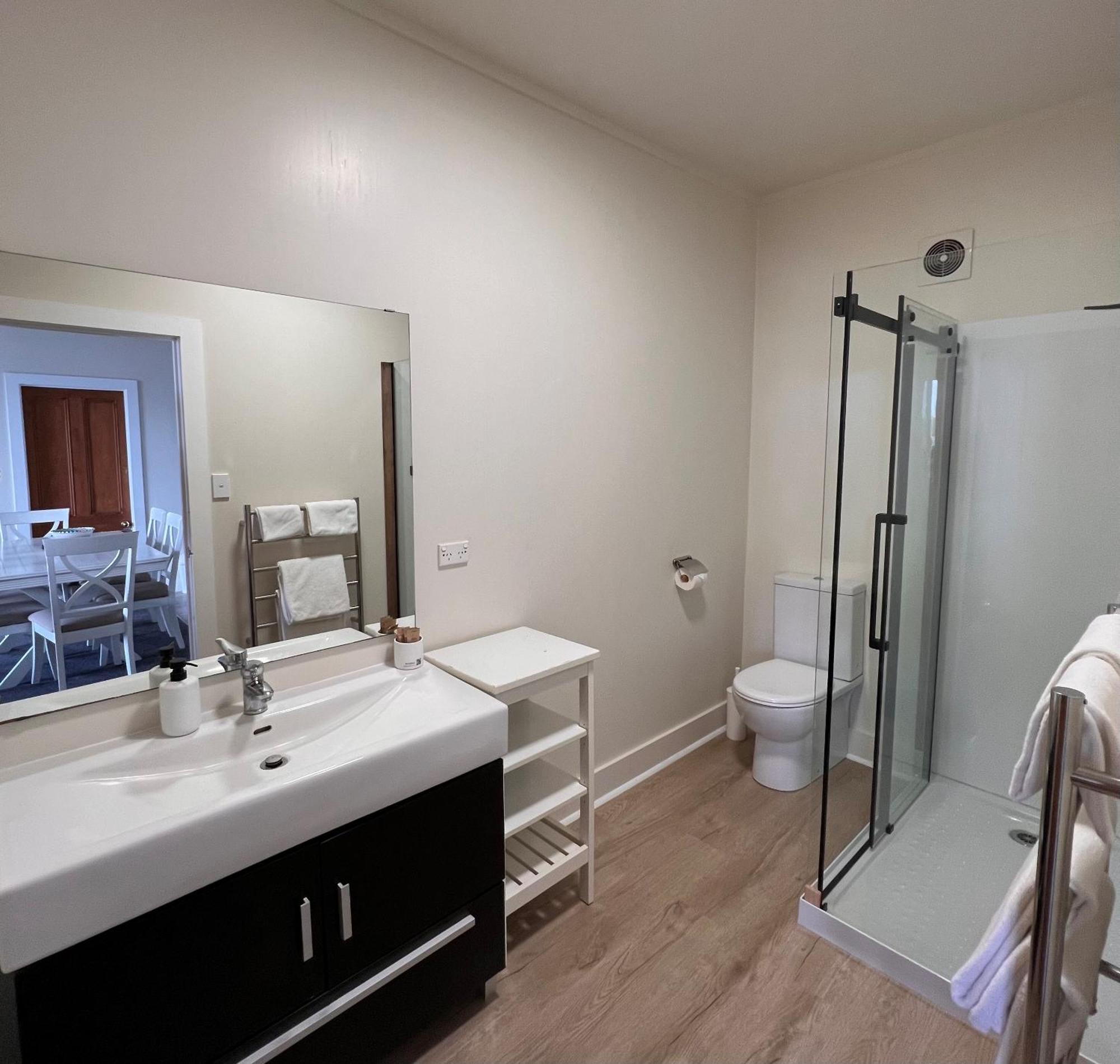 Mangonui Waterfront Apartments Екстериор снимка